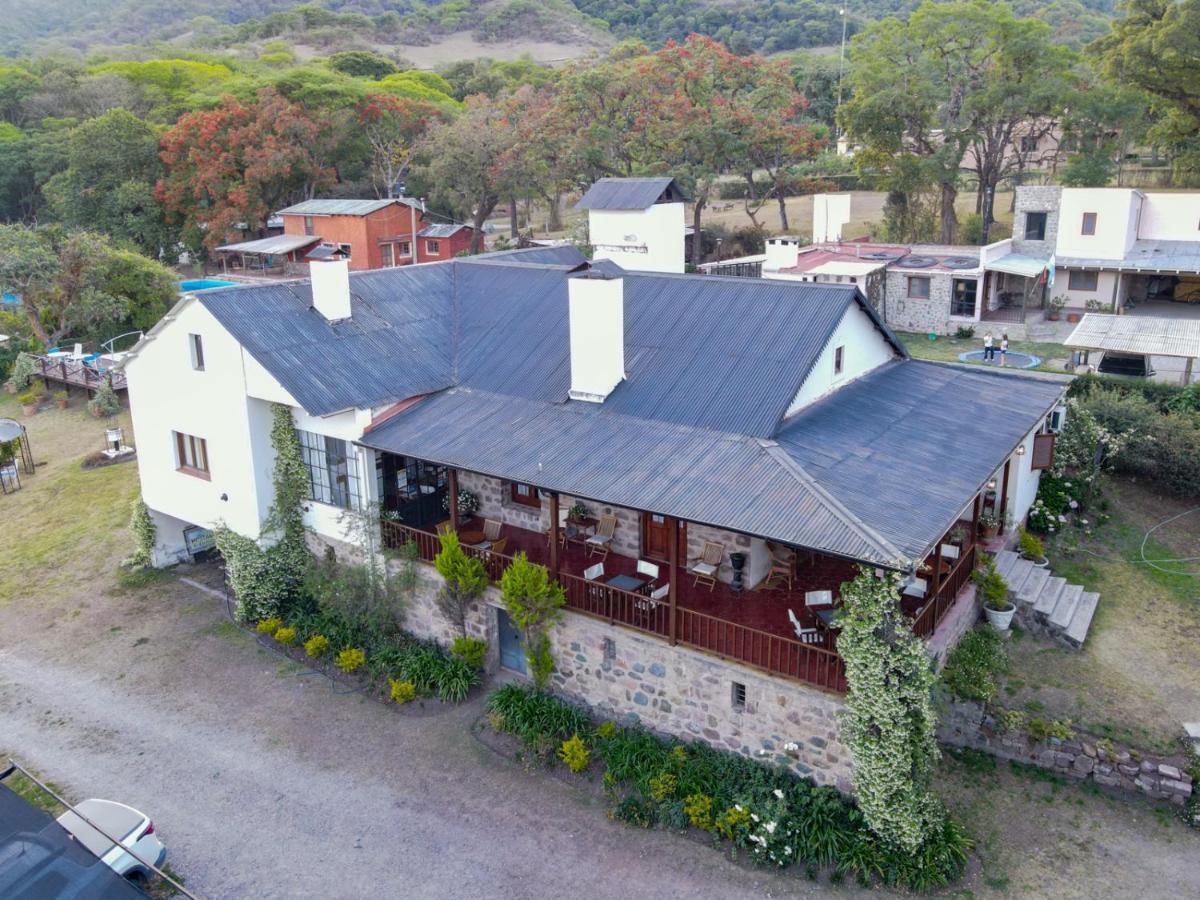 Hostal El Cerrito San Lorenzo Сан-Лоренцо Екстер'єр фото