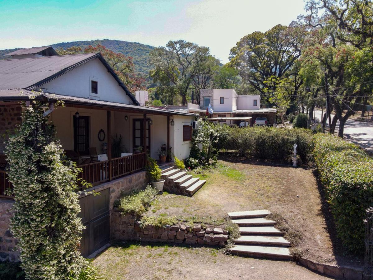 Hostal El Cerrito San Lorenzo Сан-Лоренцо Екстер'єр фото