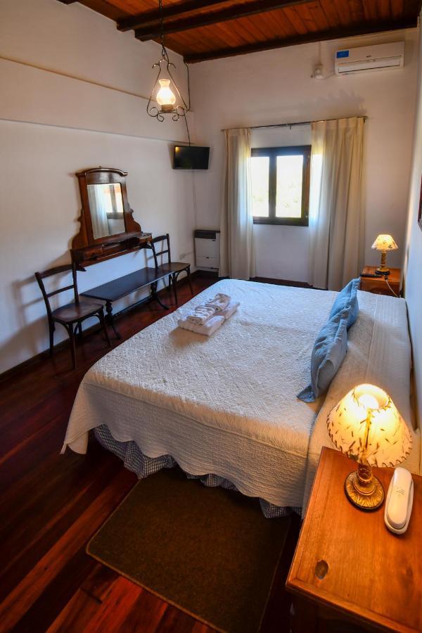 Hostal El Cerrito San Lorenzo Сан-Лоренцо Екстер'єр фото