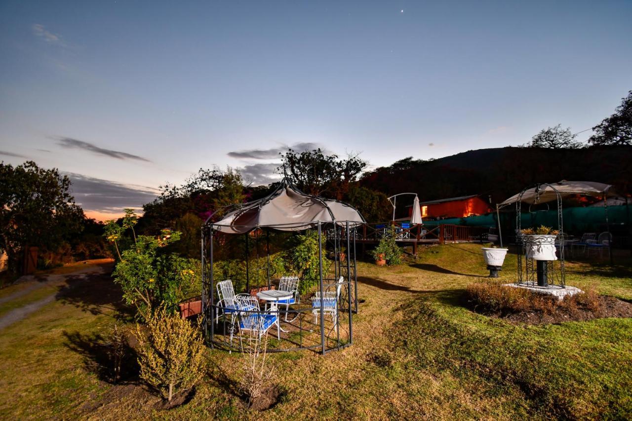 Hostal El Cerrito San Lorenzo Сан-Лоренцо Екстер'єр фото