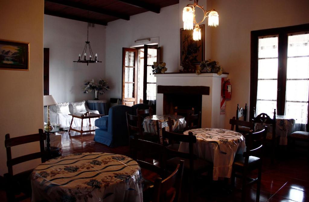Hostal El Cerrito San Lorenzo Сан-Лоренцо Екстер'єр фото