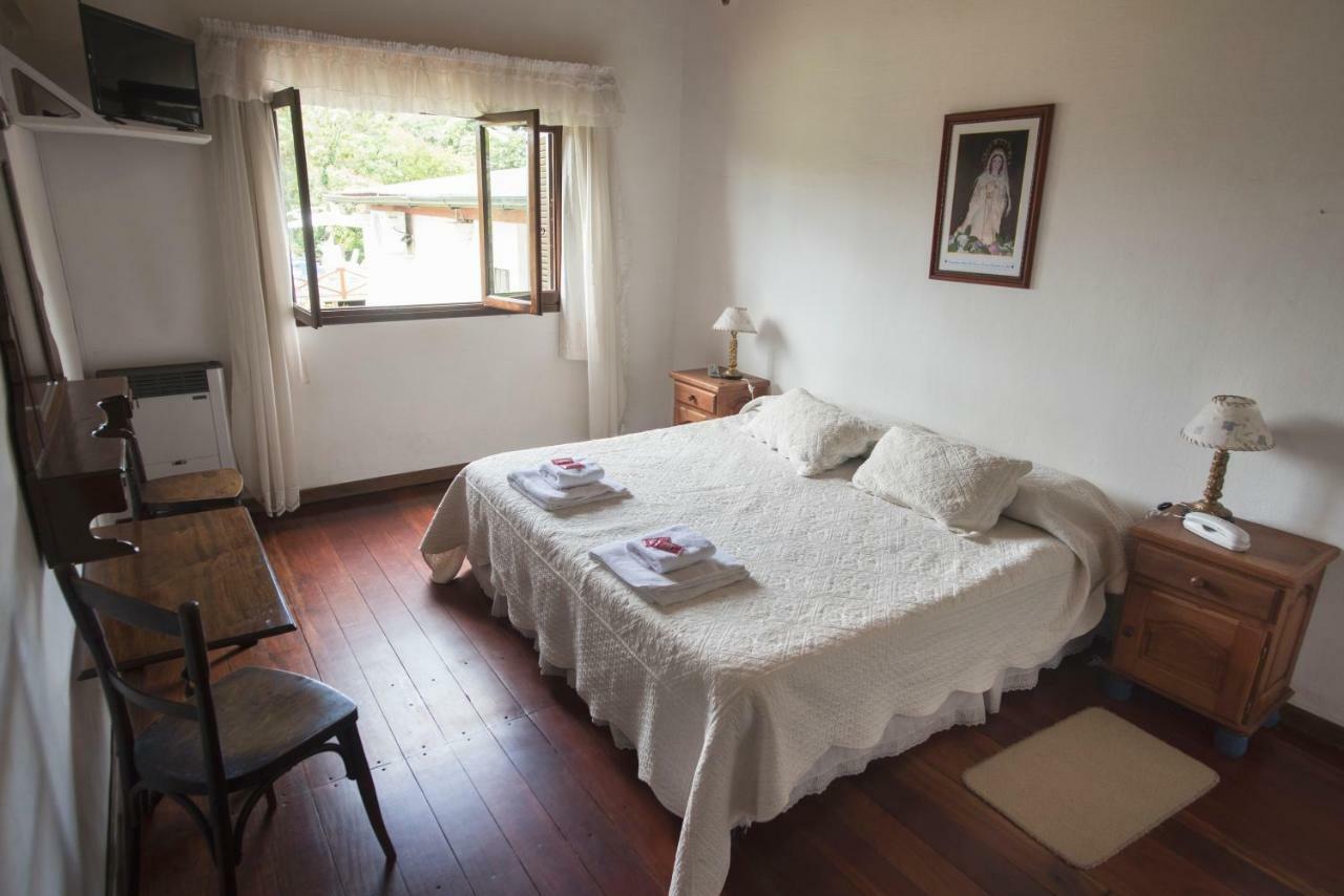 Hostal El Cerrito San Lorenzo Сан-Лоренцо Екстер'єр фото